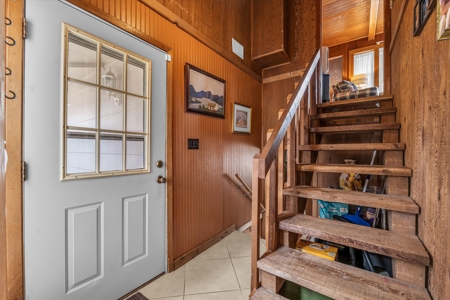 Million Dollar Views of Hilltop Lakes and an 18-hole Golf Course - image 15