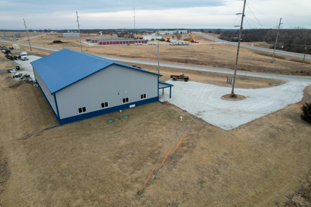 Commercial Building For Sale | South Albia, Iowa - image 4