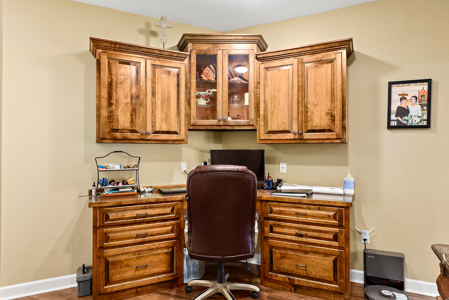 Luxury Golf Course Living in Elba, AL – 4BR Home - image 26