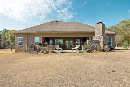 Luxury Golf Course Living in Elba, AL – 4BR Home - image 8