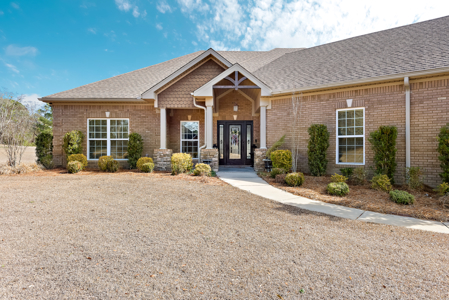 Luxury Golf Course Living in Elba, AL – 4BR Home - image 5