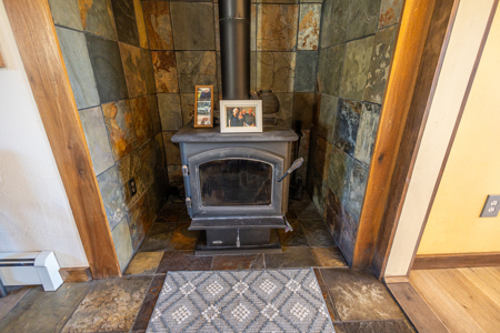 Country Home for Sale Near Cedaredge, Colorado - image 11