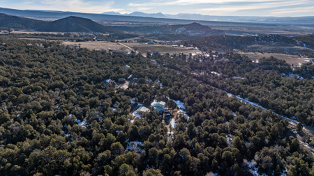 Country Home for Sale Near Cedaredge, Colorado - image 20