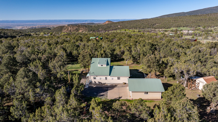 Country Home for Sale Near Cedaredge, Colorado - image 20