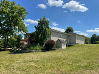 Country Home for sale in Missouri - image 26