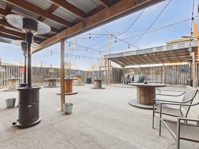 Mixed-Use Investment Opportunity – Bar, Warehouse & 3BR Apartment - image 40