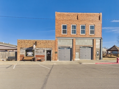 Mixed-Use Investment Opportunity – Bar, Warehouse & 3BR Apartment - image 2