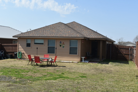 Move-in Ready 3 bed 2 bath Home in Gainesville Texas For Sale - image 20