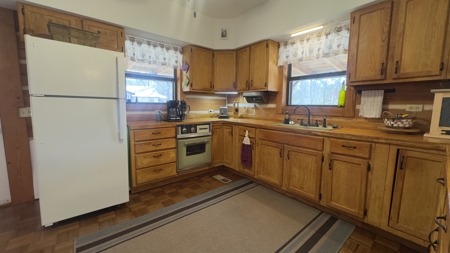 Cabin And Land For Sale In North Central Arkansas - image 6