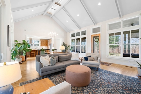 5-Acre Williamson County Home with Creek, Barn & Greenhouse - image 9
