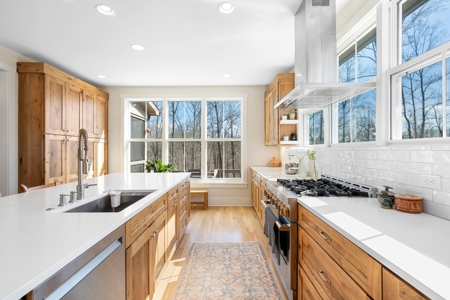 5-Acre Williamson County Home with Creek, Barn & Greenhouse - image 14