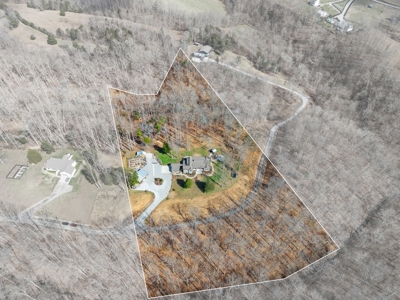 5-Acre Williamson County Home with Creek, Barn & Greenhouse - image 29