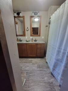 Mt Brick 5 Bed  3Bath Hardwood Floors Fireplace Shelby - image 8