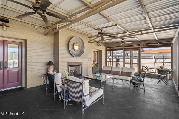 Downtown McComb Luxury Live-Work Office & Residence Property
