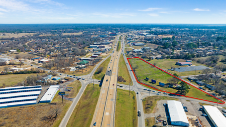 Commercial Property Lot for Franchise - image 4