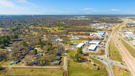 Commercial Property Lot for Franchise - image 16
