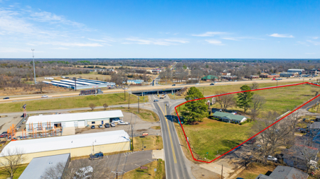 Commercial Property Lot for Franchise - image 5