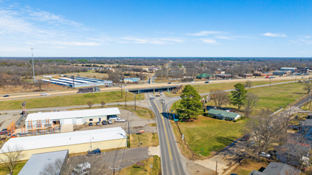 Commercial Property Lot for Franchise - image 19