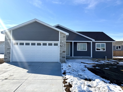 Ranch new construction in Beatrice available. - image 1