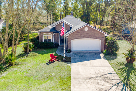 Renovated 2,000+ SF Brick Home for Sale in Live Oak, Florida - image 4