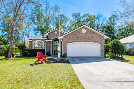 Renovated 2,000+ SF Brick Home for Sale in Live Oak, Florida - image 3
