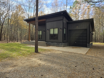 Billy Creek Recreational Cabin – National Forest Area - image 2