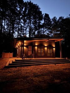 Billy Creek Recreational Cabin – National Forest Area - image 10
