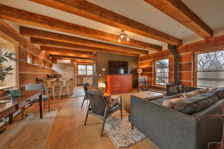 Blufftop Whitetail Estate – 39.21 Acres with Log Home & Whitetail - image 18