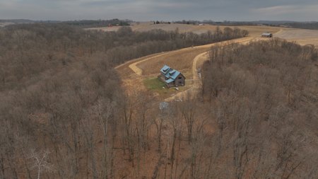 Blufftop Whitetail Estate – 39.21 Acres with Log Home & Whitetail - image 31