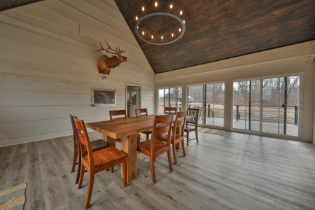 Blufftop Whitetail Estate – 39.21 Acres with Log Home & Whitetail - image 14