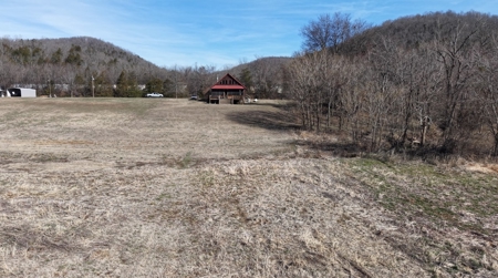 Riverfront Home And Land For Sale In Arkansas - image 24