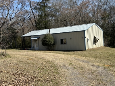 East Texas Home With Shop For Sale - image 3