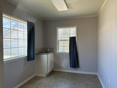 East Texas Home With Shop For Sale - image 12
