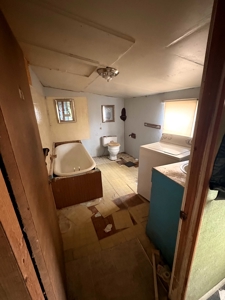 Opportunity Knocks! In-Town 3BR Project Home - image 7