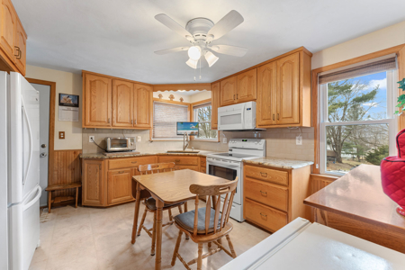 Richland Center Ranch Home For Sale - image 4