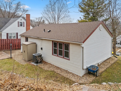 Richland Center Ranch Home For Sale - image 22