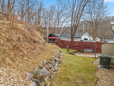 Richland Center Ranch Home For Sale - image 21