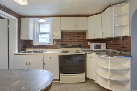 638 W. Market St, Williamstown, PA 17098 - image 21