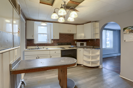 638 W. Market St, Williamstown, PA 17098 - image 20