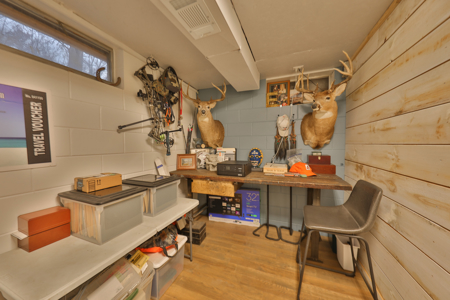 Updated Country Home with 77.8 Acres of Prime Whitetail Hunting - image 24