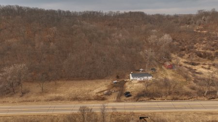 Updated Country Home with 77.8 Acres of Prime Whitetail Hunting - image 26