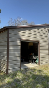 Country Home on 2 ac in East Texas, Metal Shop and Covered Porch - image 29
