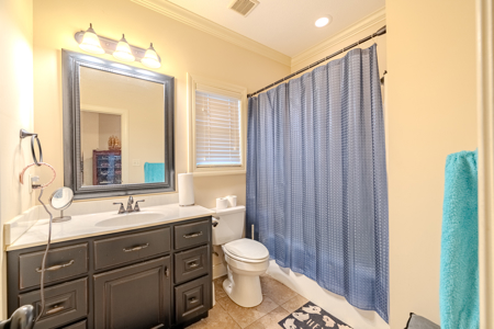 Home for Sale in a Gated Neighborhood of Jackson, TN - image 24