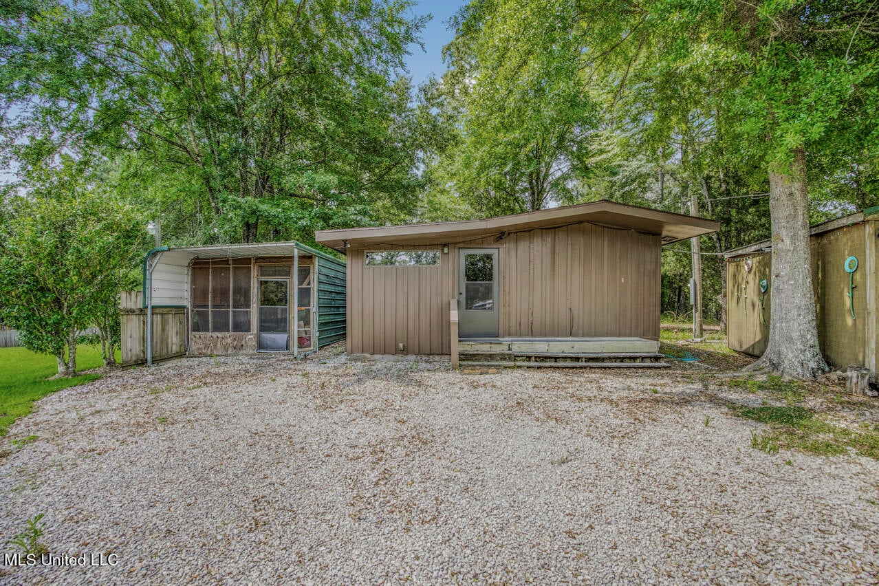 1885 Silver Creek Rd, Crosby, Mississippi, 39633-3764