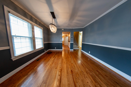 Charming Home on Lovers Lane St. Joseph, MO Buchanan County - image 5