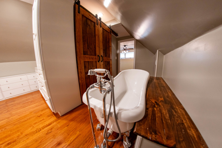 Charming Home on Lovers Lane St. Joseph, MO Buchanan County - image 36