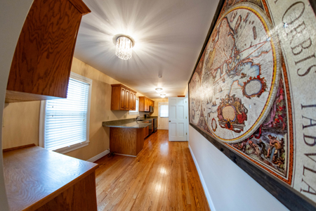 Charming Home on Lovers Lane St. Joseph, MO Buchanan County - image 9