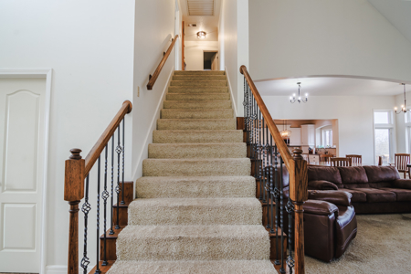 Dream Of Living In The Country But Want Comforts Of Town Living? - image 20