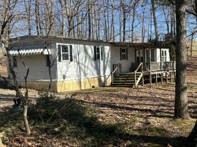 Investment Home Near Dale Hollow Lake - image 1