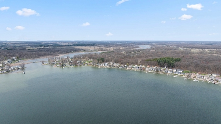 Luxury Lakefront Home For Sale in Steuben County IN - image 39